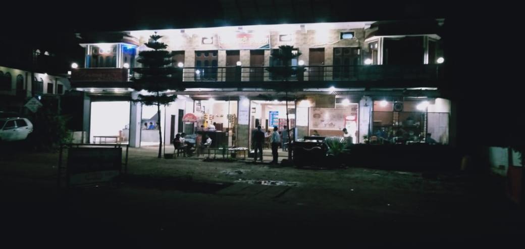 Vamoose Srishty Choice Apartment Rudraprayāg Екстериор снимка